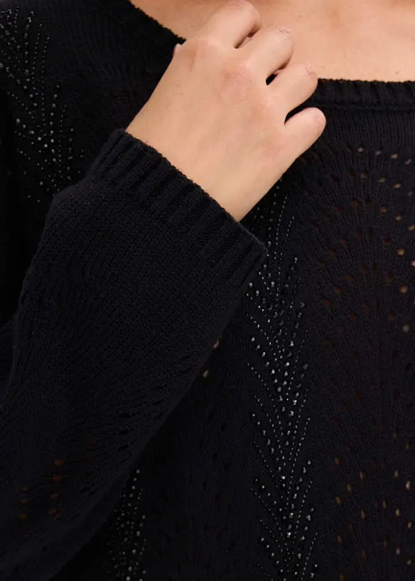 Genser med hullmønster, bonprix