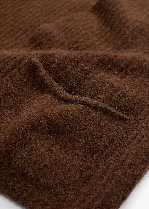 Grovstrikket  vest av alpakkaull, bonprix