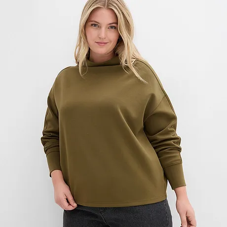 Ledig, olivengrønn sweatshirt.