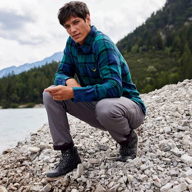 Herre - Regular Fit-bukse i varmende materiale med mykt flanellf&ocirc;r og stretch, Straight - matt gr&aring;