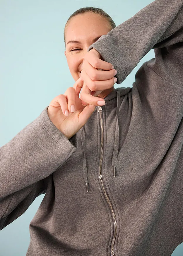 Trendy - Sweatjakke i 100% &oslash;kologisk bomull - gr&aring; melert