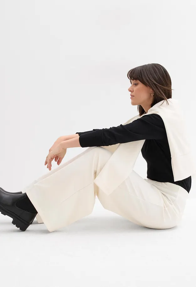 Trendy - Bukse i behagelig Punto di Roma-materiale med vide ben - perlehvit