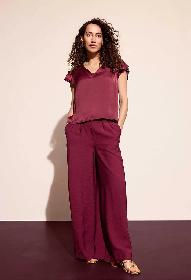 Dame - Bluse med volanger - burgunder