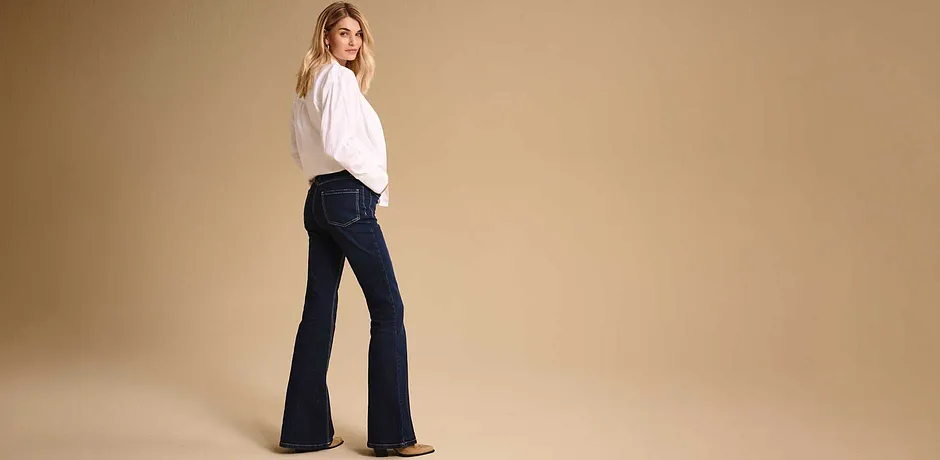 Dame - Klær - Jeans - Bootcut & Flared Jeans