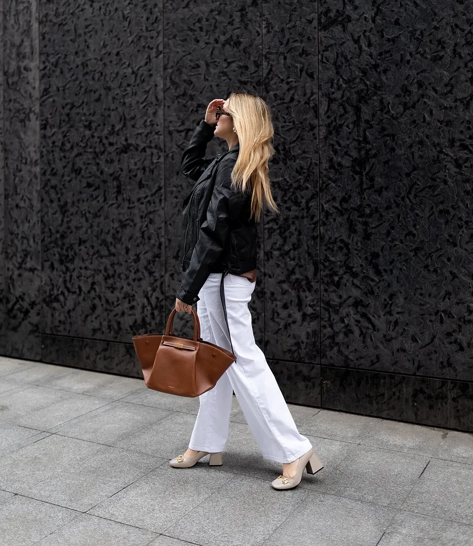 Dame - Mote - Jakker og k&aring;per - Jakker