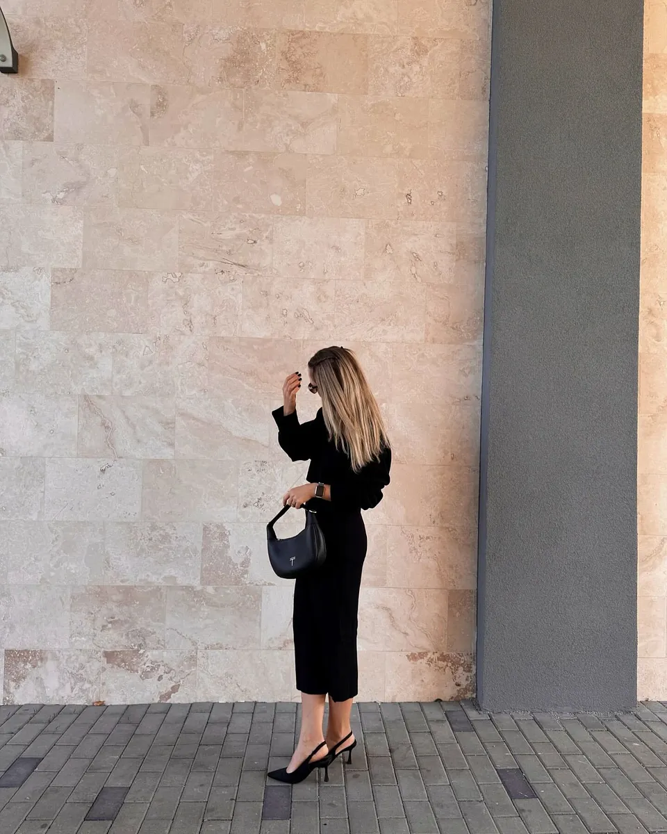 Dame - Kl&aelig;r - Skj&oslash;rt