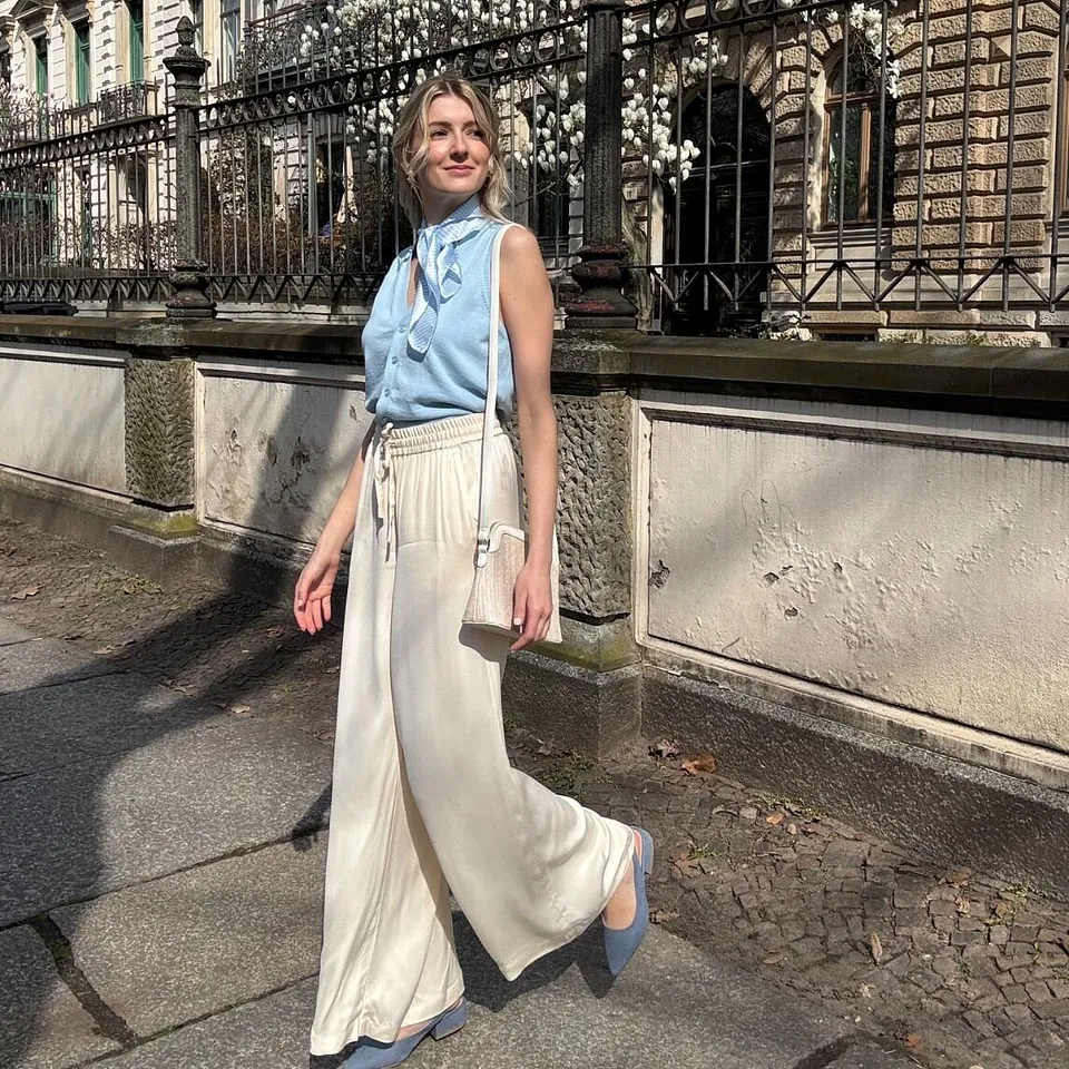 Dame - Kl&aelig;r - Gensere & strikkejakker