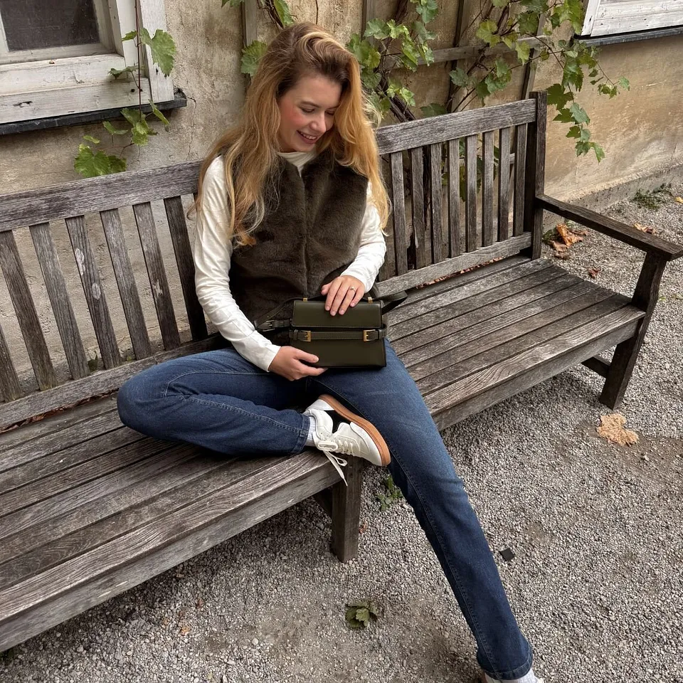 Dame - Kl&aelig;r - Jakker og k&aring;per - Vester