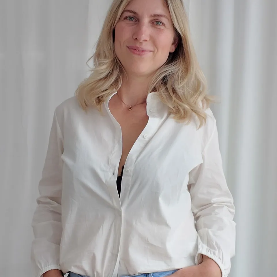 Dame - Kl&aelig;r - Bluser & tunikaer