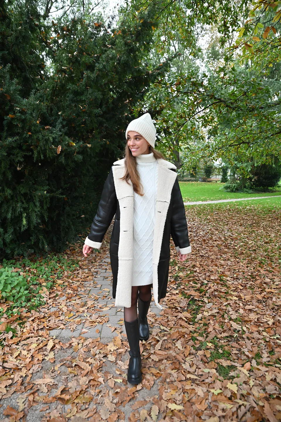 Dame - Kl&aelig;r - Jakker og k&aring;per - K&aring;per