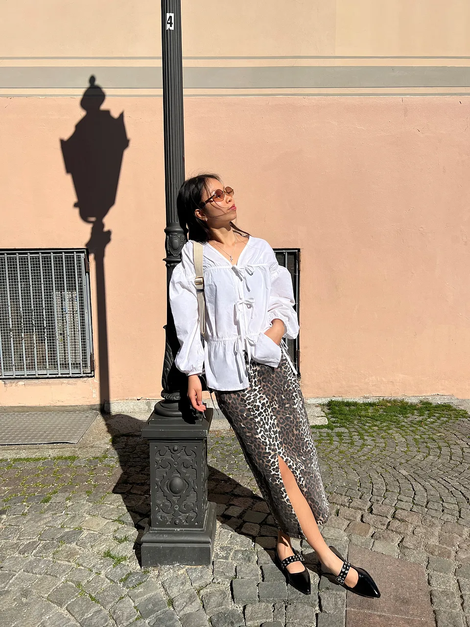 Dame - Kl&aelig;r - Skj&oslash;rt