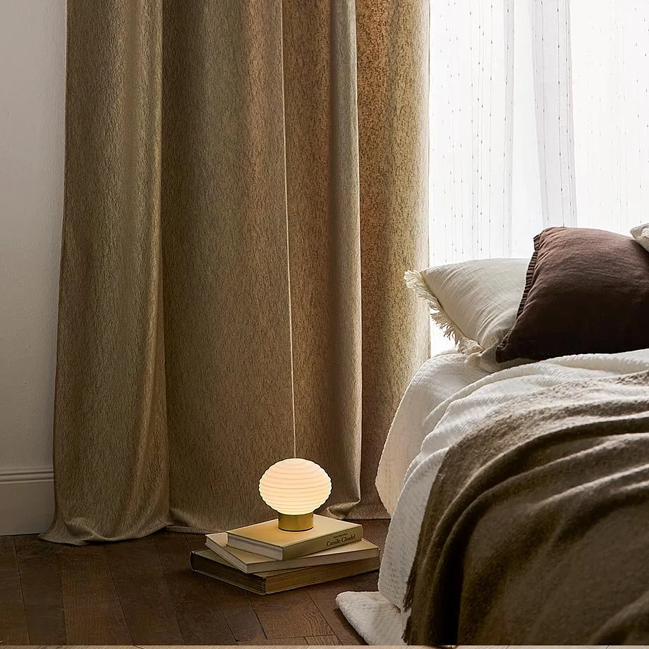 Fin gardin til soverommet.