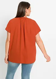 Kortermet bluse med skjult knappestolpe, bonprix