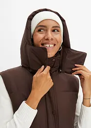 Vattert vest av resirkulert polyester, med avtagbar hette, bonprix