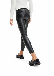 Bukse i imitert skinn, BODYFLIRT