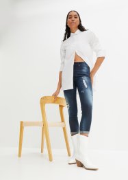 Kort skinny jeans med destroy-effekter, bonprix