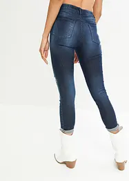 Kort skinny jeans med destroy-effekter, bonprix