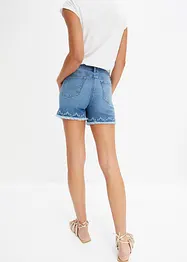 Jeansshorts med hullbroderi, bonprix