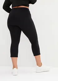 Ultrasoft treningsleggings med lommer på sidene, i capri-lengde, bonprix
