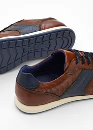 Sneakers i skinn fra Bugatti, Bugatti