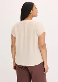Kortermet satengbluse i ledig modell med lave skuldersømmer, bonprix