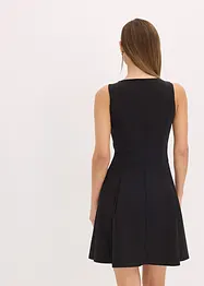Minikjole med accessoir-detalj, bonprix