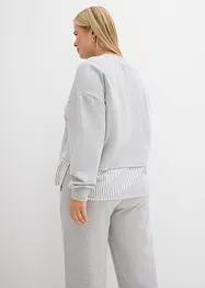 Sweatshirt med blusekant i falden, bonprix