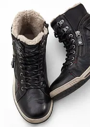 Ankelhøye sneakers fra Mustang, Mustang