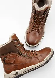 Ankelhøye sneakers fra Mustang, Mustang