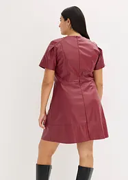 Kort kjole i imitert skinn, bonprix