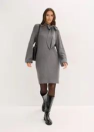 Strikkekjole i myk viskosemiks med sløyfe, bonprix