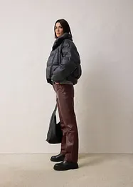 Dunjakke med resirkulert dun, vannavvisende materiale, bonprix