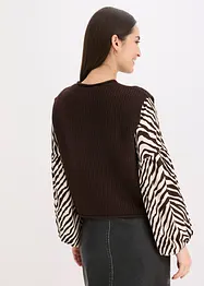 Strikket vest med dekorative knapper, bonprix