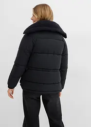 Vattert jakke med pilékrage, bonprix