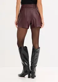 Shorts i imitert skinn med belte, bonprix