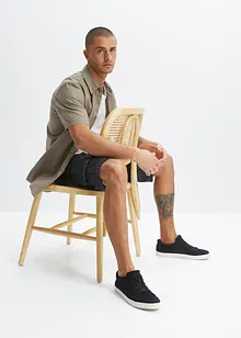 Bermudashorts i denim med cargolommer, Relaxed Fit, bonprix
