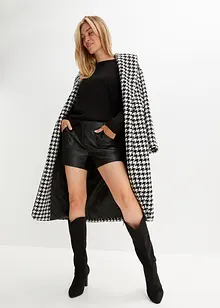 Kort shorts i imitert skinn, bonprix