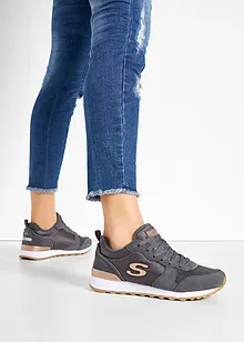 Sneakers med memoryskum fra Skechers, Skechers