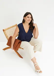 Topp med hullbroderi, bonprix