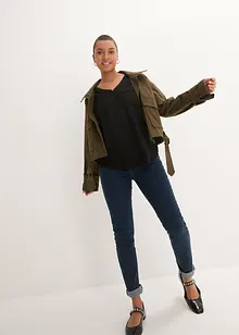 Langermet bluse i lett viskose med V-hals, bonprix