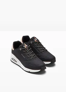 Sneakers med memoryskum fra Skechers, Skechers