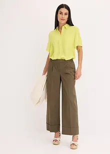 Kortermet bluse med brystlomme, bonprix