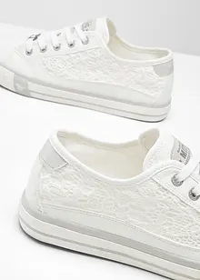 Sneakers med blonder fra Mustang, Mustang