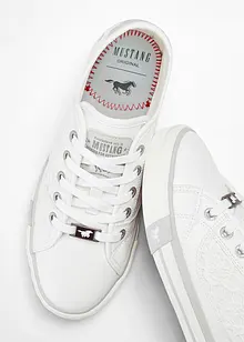 Sneakers med blonder fra Mustang, Mustang