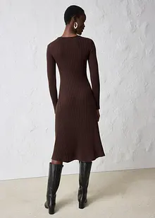 Strikkekjole av merinoull, bonprix