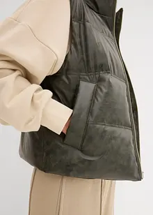 Vattert vest i imitert skinn, bonprix