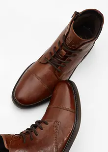 Snøreskoletter fra Bugatti av skinn, Bugatti