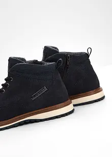 Snøreboots fra Bugatti, Bugatti