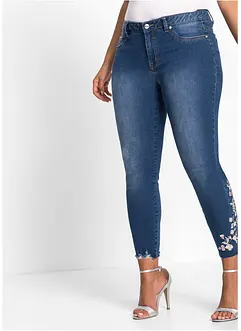 Jeans med broderi, bonprix