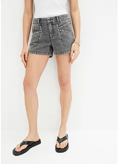 Jeansshorts med nagler, bonprix